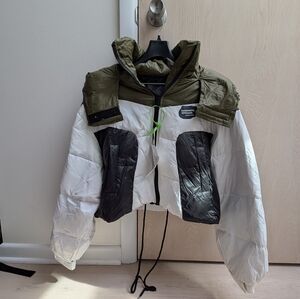 Women's Two-Tone Puffer Jacket NWT